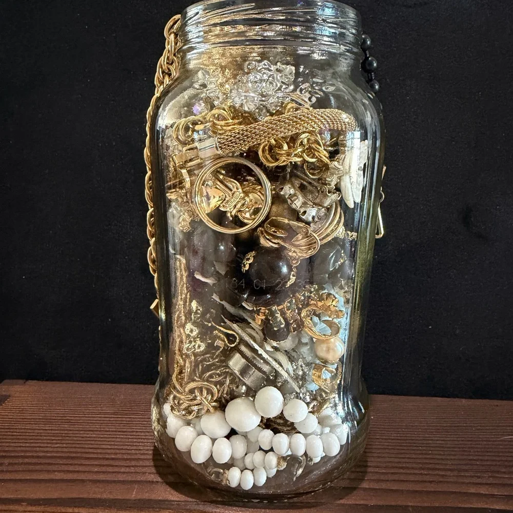 Vintage Jewelry Mystery Jar With Tassel Necklace - Picture 5 of 9